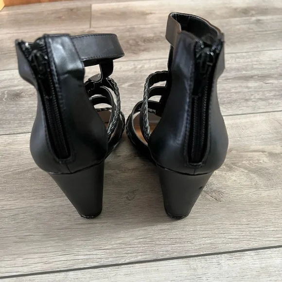 Charlotte Russe Wedges - Picture 4 of 4